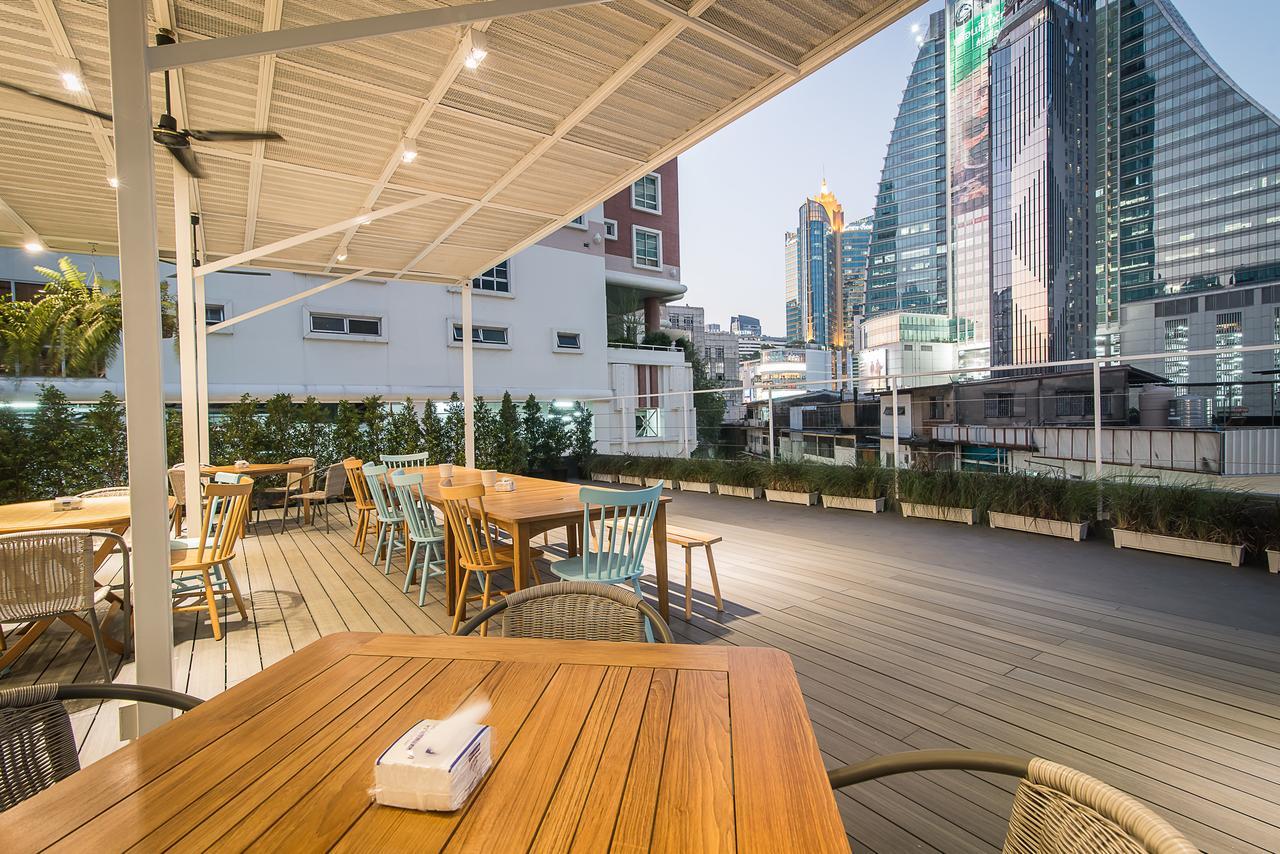 Suk18 Hostel (Adults Only) Bangkok Dış mekan fotoğraf